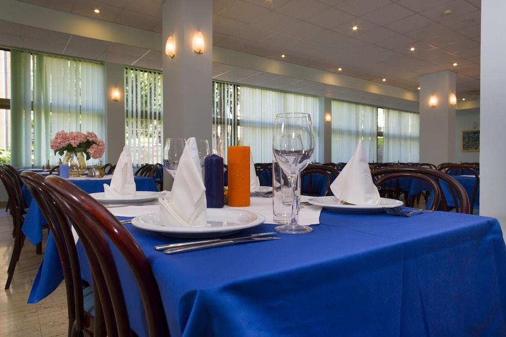 גראדאץ Hotel Laguna מראה חיצוני תמונה